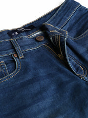 Men Tint Blue Slim Fit Mid Rise Clean Look Strechable Jeans