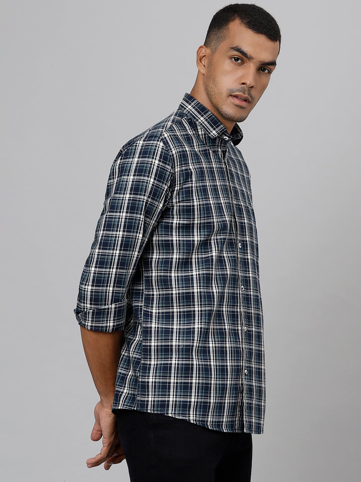 Men Navy  Slim Fit Checkered Casual Shirt