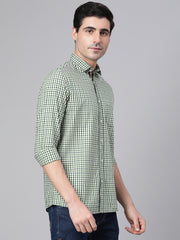 Men Green Slim Fit Checkered Casual Shirt