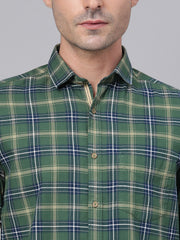 Men Green Slim Fit Checkered Casual Shirt